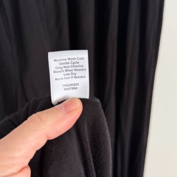 Evereve Eloise Tiered Maxi Dress - Black | Size XS - Picture 10 of 10